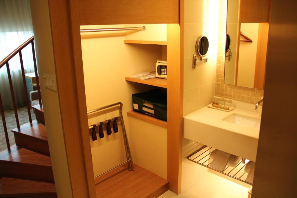 L'Otel Şanghay Oda fotoğraf